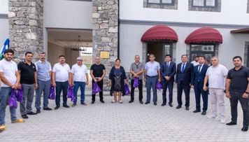 boyuk-qayidis-la-qarabaga-donen-hemvetenlerimizin-xidmetindeyik
